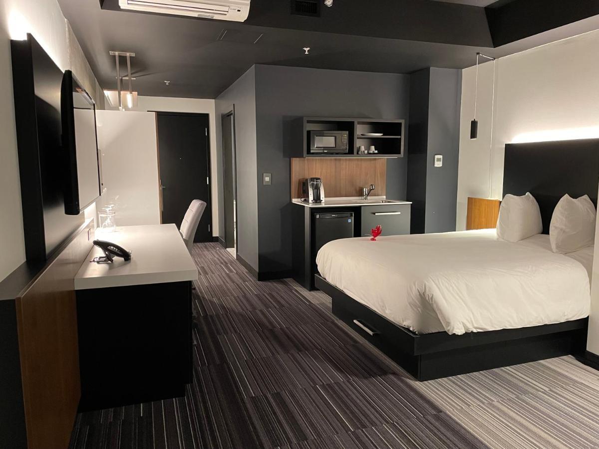 Grand Times Hotel Laval - Centropolis Esterno foto